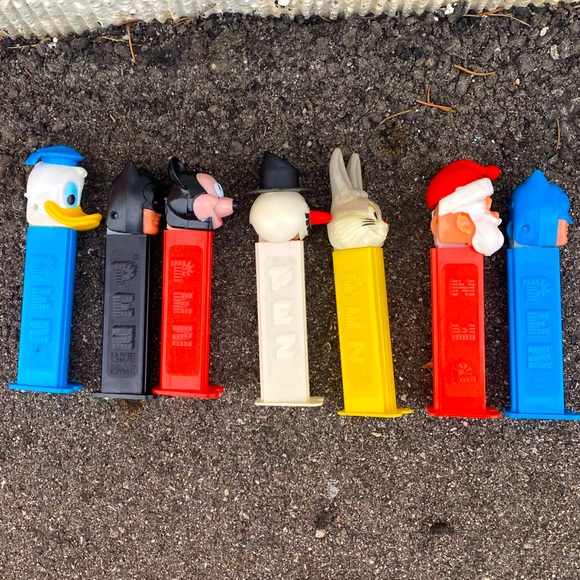Vintage Pez Lot / Bundle - 7 total - Picture 3 of 4